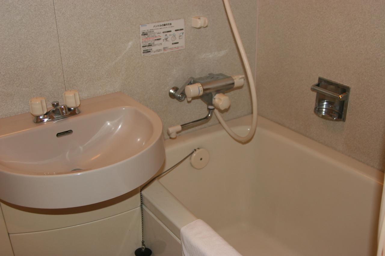 Hiroshima Peace Hotel Ujina Esterno foto